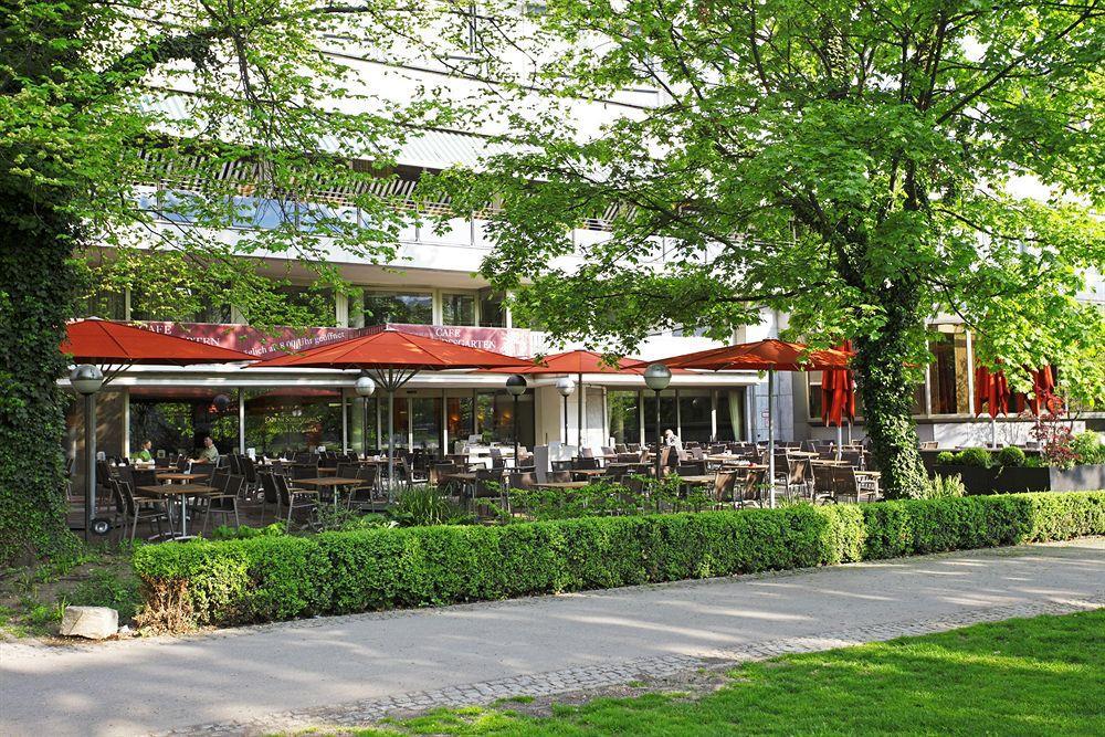 שטוטגרט Althoff Hotel Am Schlossgarten מסעדה תמונה